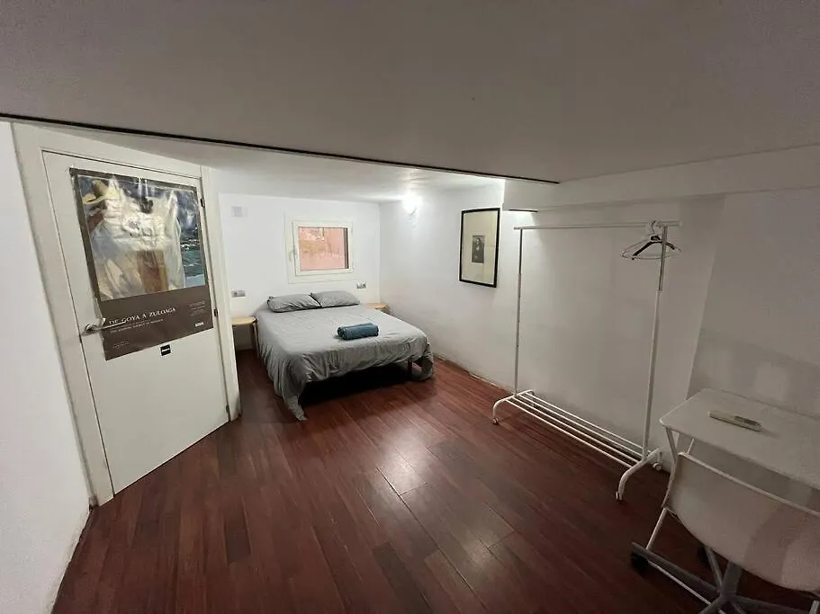 Centrally Apartment In El Raval Barcelona